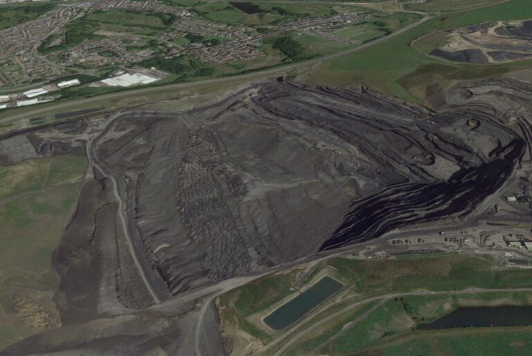 Ffos-y-fran opencast coal mine pressures Council for extension in climate crisis